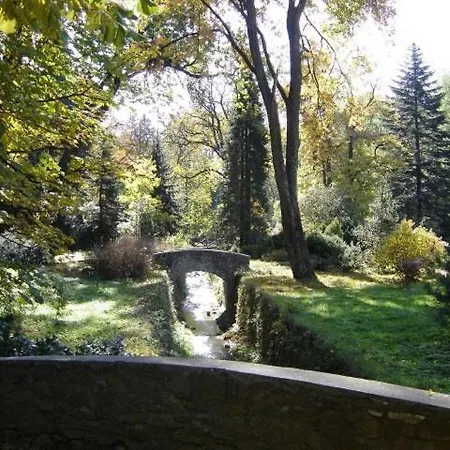 Panzió Rézkakas